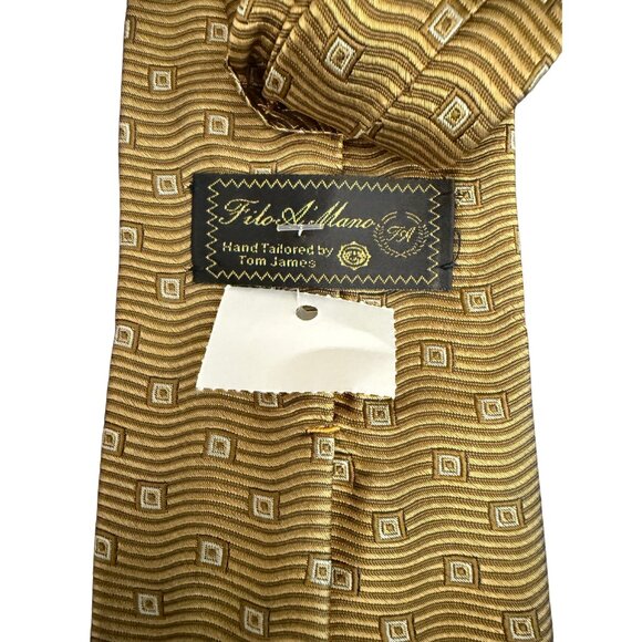 Filo A Mano Men's Gold Silk Tie Hand Tailored by Tom James - NWT - Picture 3 of 7